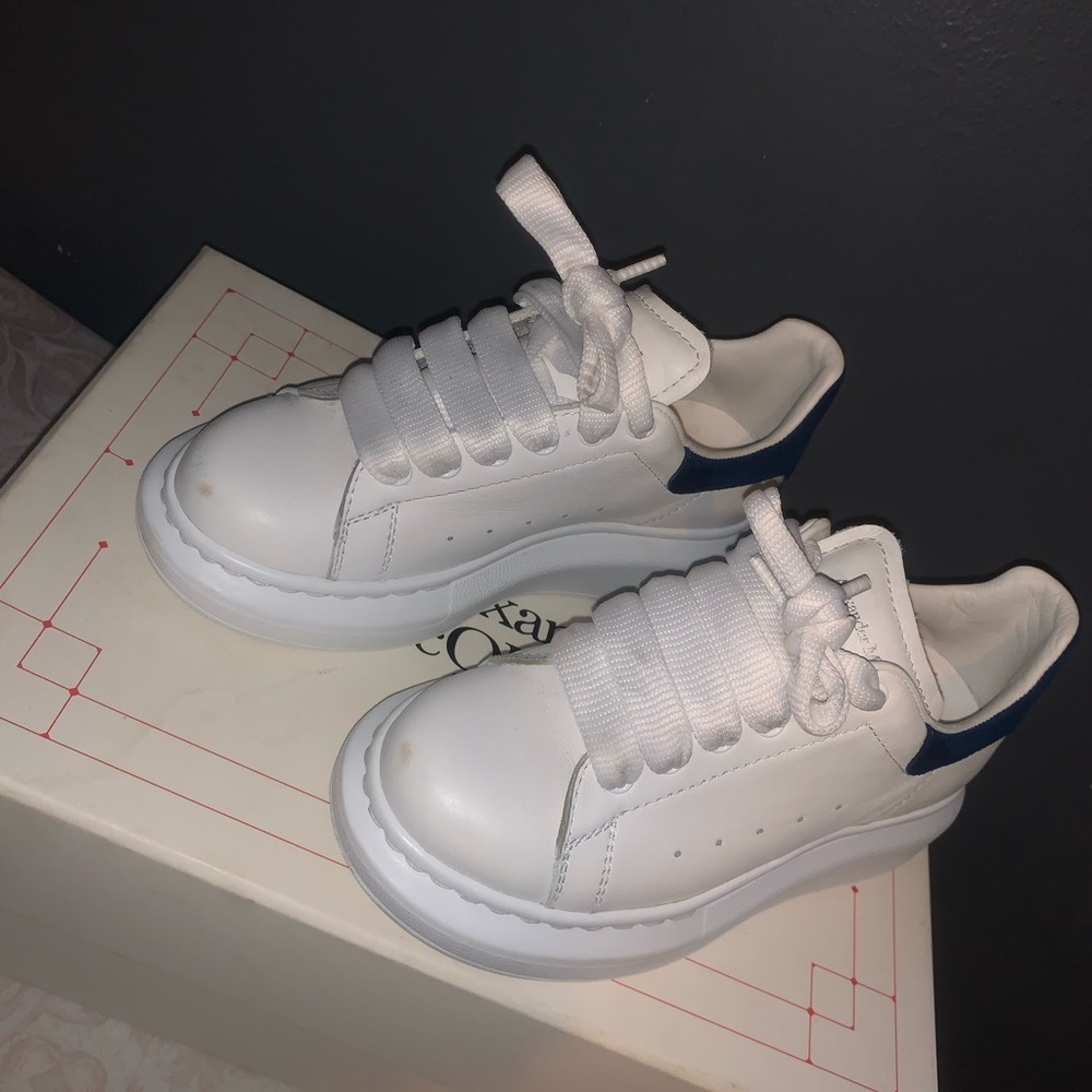 Alexander mcqueens 11c